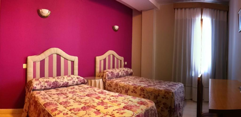 El Torreon Del Miguelete Hotel Miguel Esteban Quarto foto